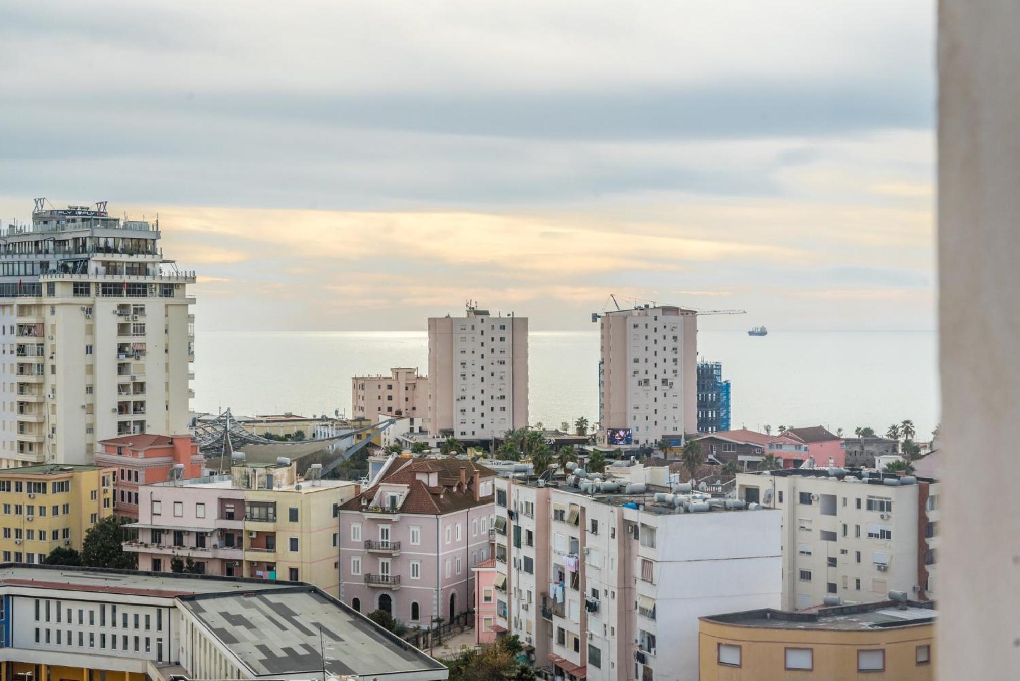 Sky Apartments دراس المظهر الخارجي الصورة